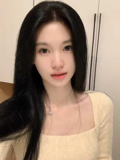 女生使用的按压式护手霜到底轻薄吗？