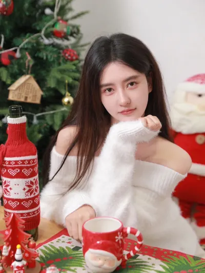 去掉眼睛下的脂肪粒要花多少钱呢？