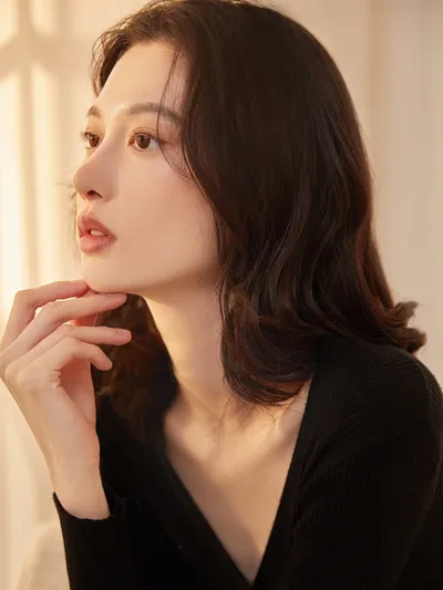 女生的美白精华能提亮吗? 女生的美白精华能提亮吗?