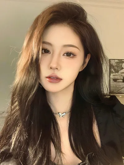 20岁干皮妹子,求好用保湿产品推荐 20岁干皮妹子,求好用保湿产品推荐