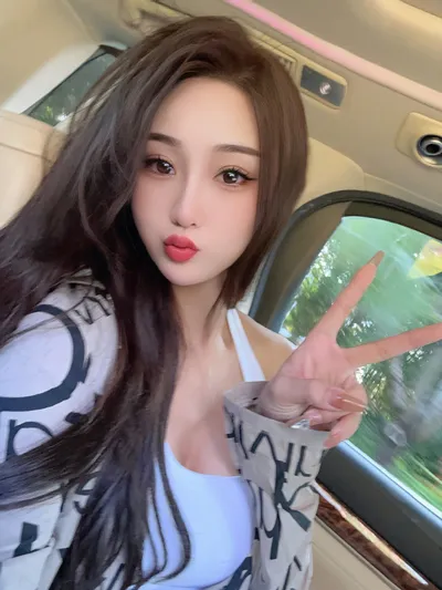 敷完面膜前还是后补水面乳? 敷完面膜前还是后补水面乳?