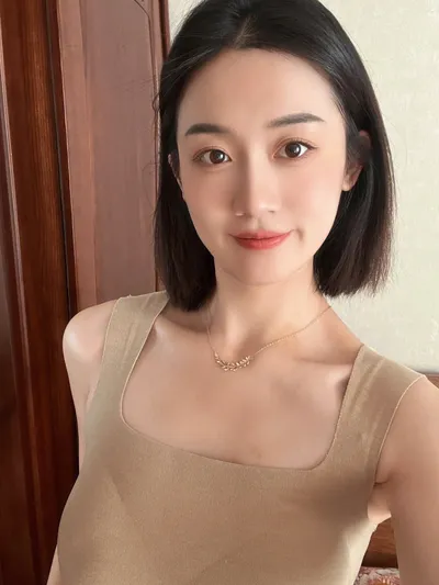 油性皮肤用什么护肤品不容易出油还清爽？