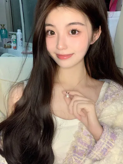 香奈儿山茶花精华水好用吗？怎么用？