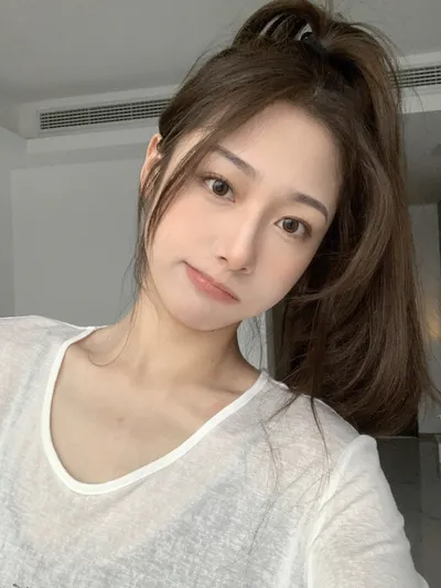 淡纹精华该怎么选才能有效抗老？