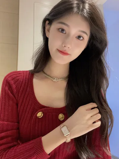 中性皮肤学生适合用什么样的洗面奶？