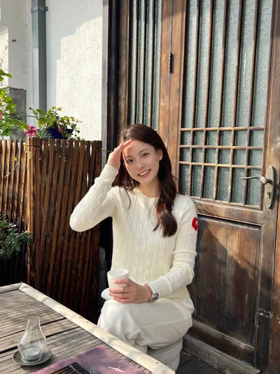 抹眼霜前需不需要先了解眼油成分呢? 抹眼霜前需不需要先了解眼油成分呢?