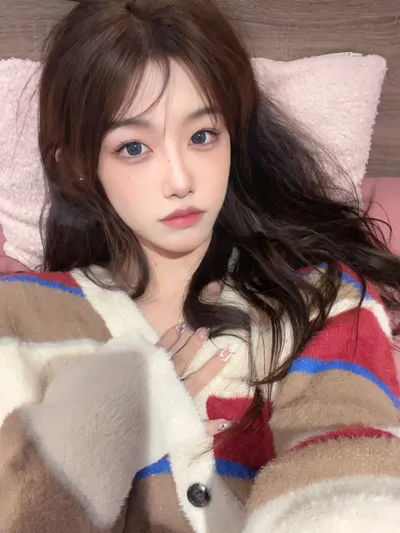 精华啫喱可当面部精华使用吗? 精华啫喱可当面部精华使用吗?