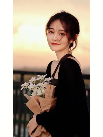 雅诗兰黛小棕瓶真假咋分辨？