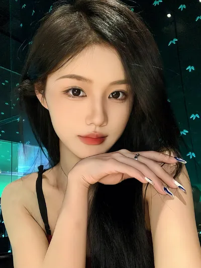 想滋润嘴唇、保持美丽，选哪种唇膏好？来这里！