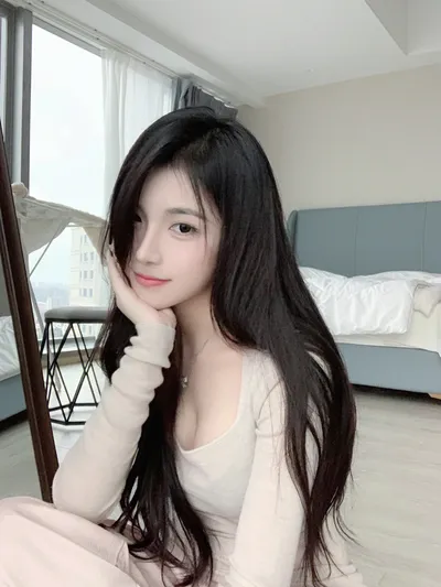 睡觉前用保湿剂还是面膜？