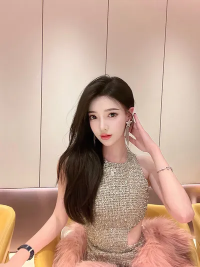 护肤品顺序：喷雾、水、芦荟胶、乳液、面霜、精华露？