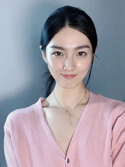 干性皮肤适合用什么焕白精华