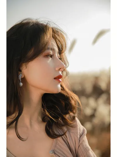 敏感皮肤适合用抗老贵妇精华吗？