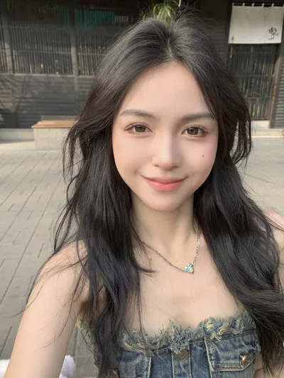 干性皮肤适合用胶囊面部精华吗 干性皮肤适合用胶囊面部精华吗