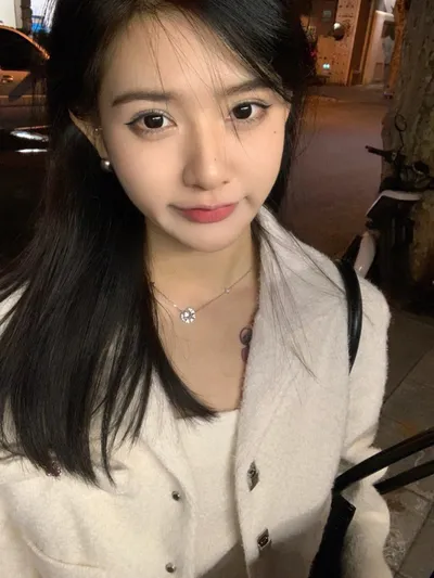 上妆前需要用什么护肤品? 上妆前需要用什么护肤品?