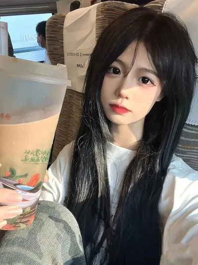 擦身体乳和身体啫喱有什么不一样? 擦身体乳和身体啫喱有什么不一样?