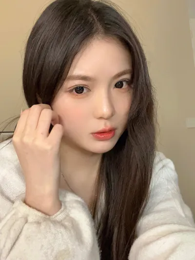 敏感肌能用美容油吗？解析精华油的护肤原理。