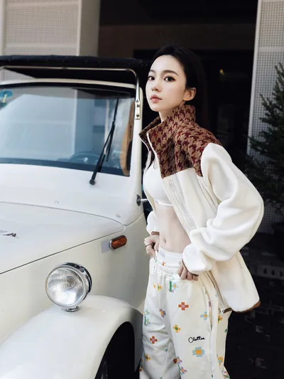 油性肌肤选什么面膜能控油又保湿？