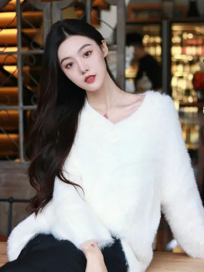 脸上的痘痘怎么能消？