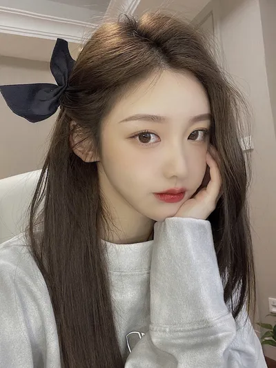 美白精华油会加重皮肤油腻或者刺激肌肤吗？