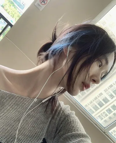 身体凝露身体乳能滋润皮肤吗