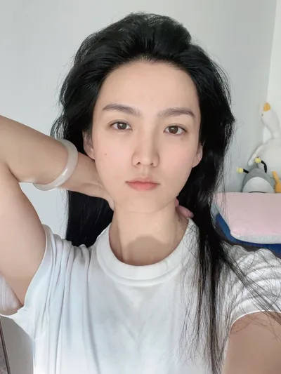 混油皮敏感肌30岁用啥护肤品好？