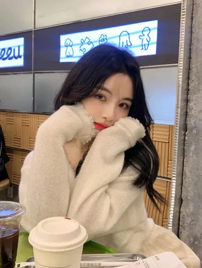 敷黄瓜好还是面膜好？