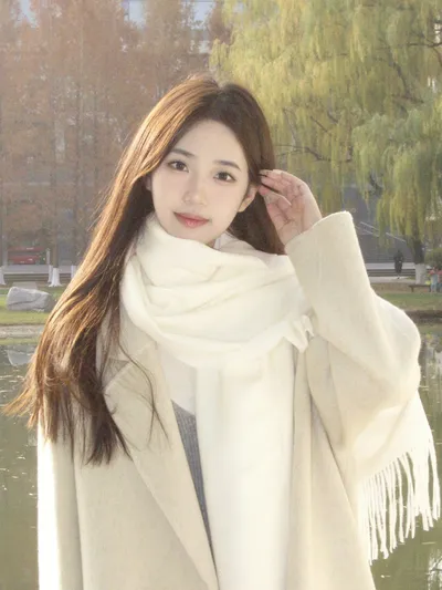 干性皮肤适合用美白精华油吗