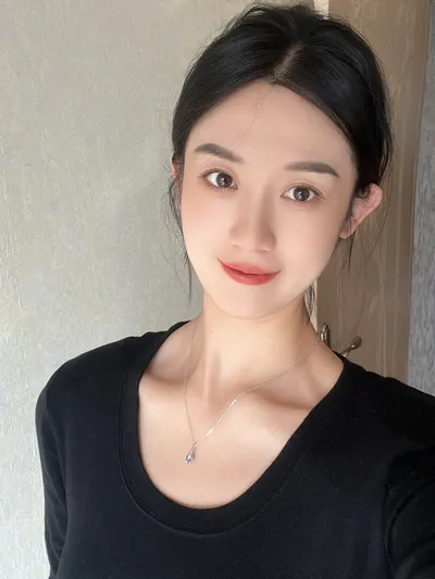 精华液怎么涂？