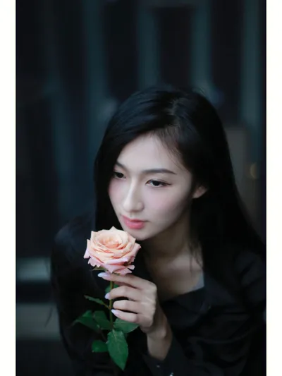 洗面奶真的能去黑头治痘痘吗 洗面奶真的能去黑头治痘痘吗