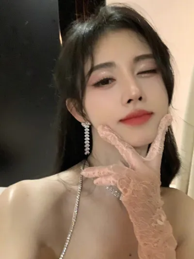 毛孔粗大用什么洗面奶能管用？