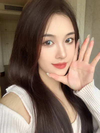 男士适合用美白安瓶精华吗 男士适合用美白安瓶精华吗