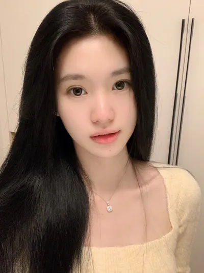 面部精华液使用有啥注意事项?这些你得知道! 面部精华液使用有啥注意事项?这些你得知道!