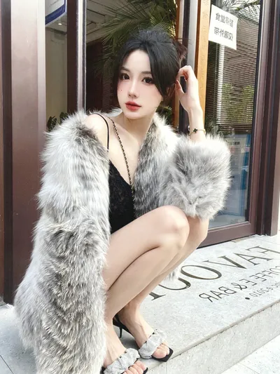 唇膏能起到像滋润口红一样的效果吗？