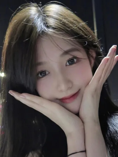 三十岁后该用什么抗老精华来改善细纹呢？