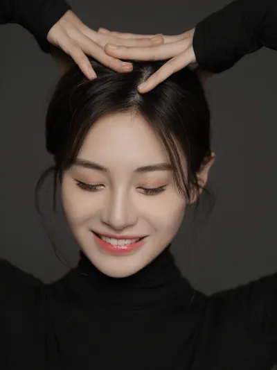 哪款护手霜的修护成分对手部干裂特别友好？