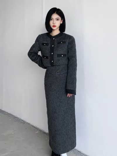 脸上起白痘是什么情况? 脸上起白痘是什么情况?