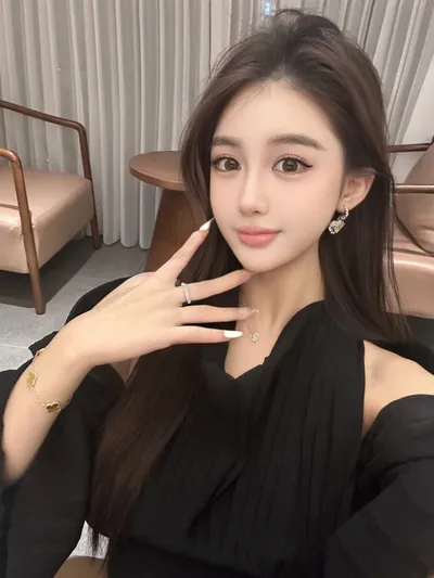 天然保湿精华油的英文是什么？