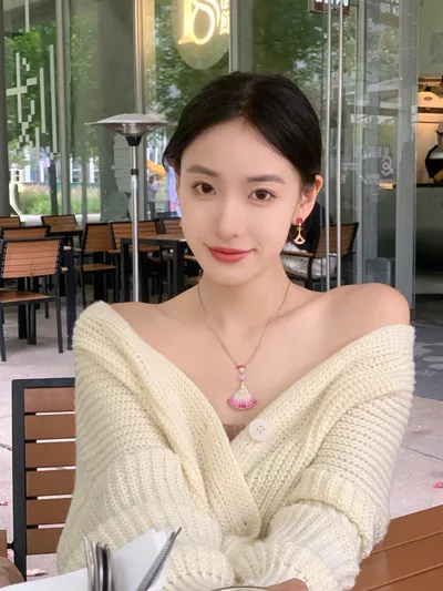 什么成分的眼霜淡化黑眼圈比较靠谱？
