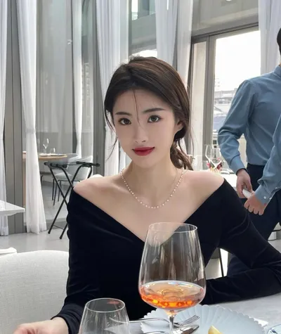 敏感皮肤男士用什么去黑头洗面奶比较合适? 敏感皮肤男士用什么去黑头洗面奶比较合适?