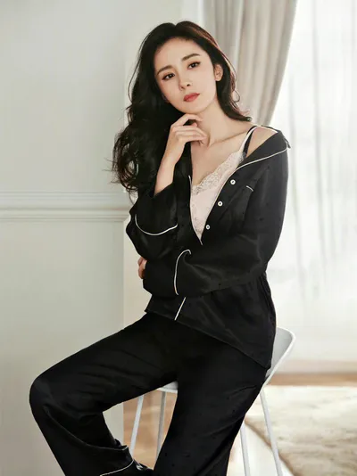 油皮适合用身体乳吗？会不会觉得黏腻？