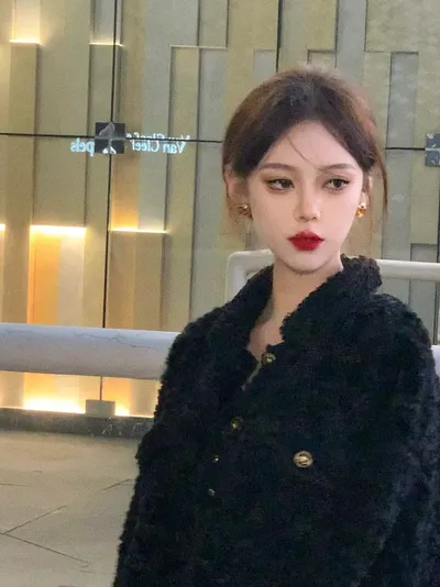 如何根据肤质挑选适合自己的护肤品？