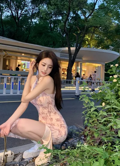 清洁面膜和按摩霜用哪个先？