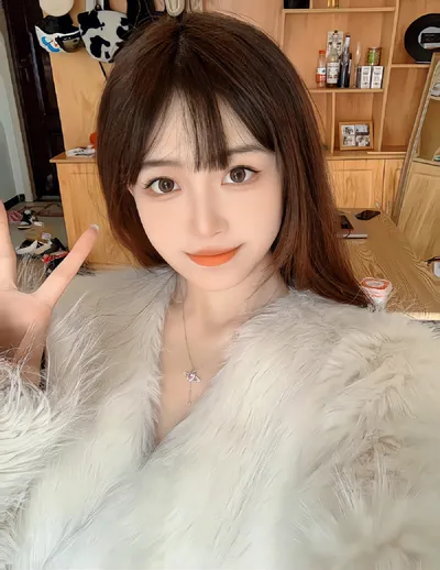 眼袋下方还是眼袋吗？