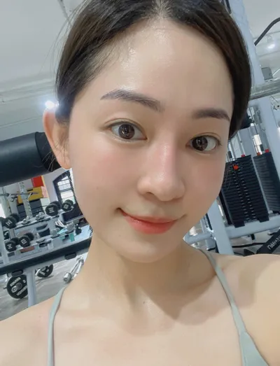 粉刺不挤会自己好吗？