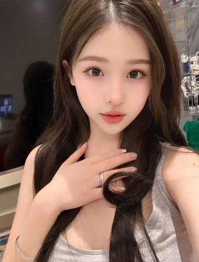 用美白精华会让皮肤变薄或者产生依赖吗? 用美白精华会让皮肤变薄或者产生依赖吗?