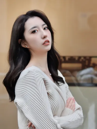 用浩瀚国际的奢蚕凝水面膜，毛孔能缩小吗？