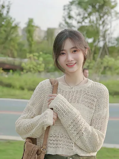 中年女士用自然堂活泉补水好不好？