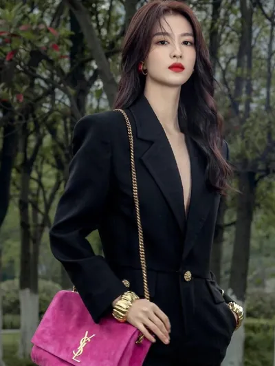 按摩油过期了还能用来理疗吗？