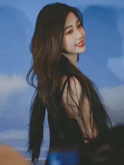 油性皮肤适合用氨基酸洗面奶吗 油性皮肤适合用氨基酸洗面奶吗